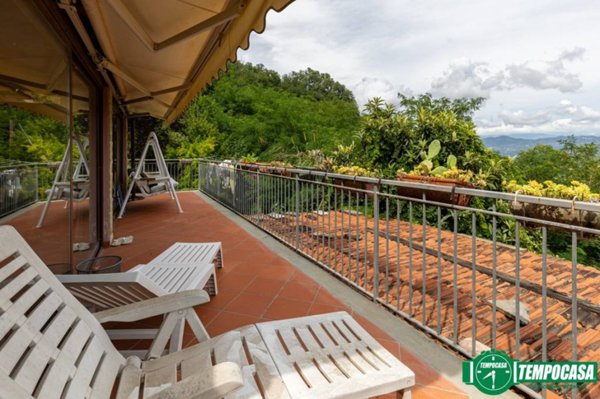 casa indipendente in vendita a Lerici