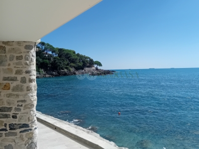 appartamento in vendita a Lerici in zona Tellaro