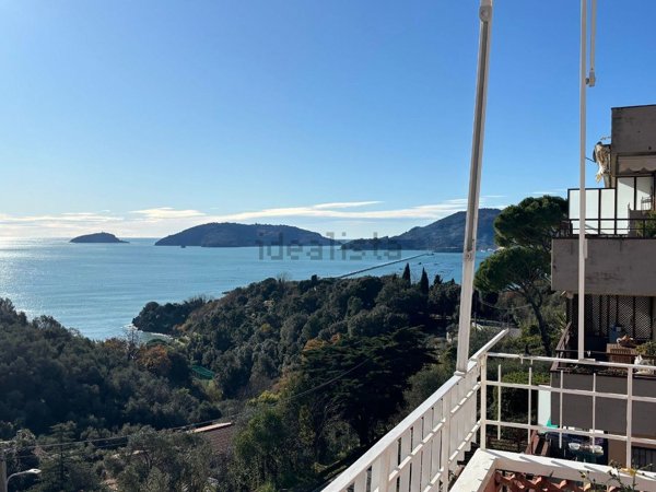 appartamento in vendita a Lerici in zona San Terenzo