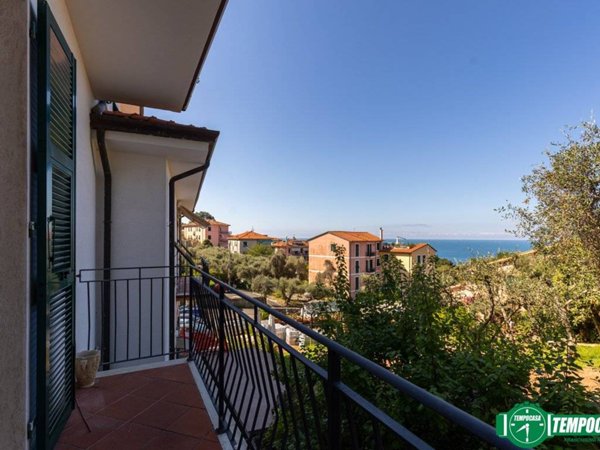 appartamento in vendita a Lerici in zona Tellaro