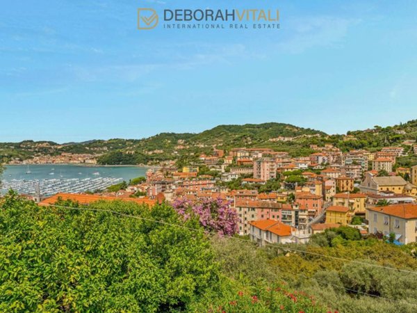appartamento in vendita a Lerici