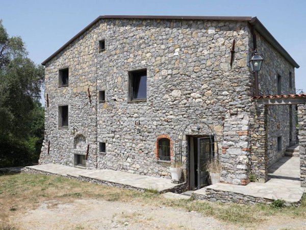 casa indipendente in vendita a Lerici in zona Pugliola