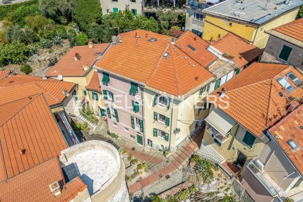 casa indipendente in vendita a Lerici in zona Tellaro