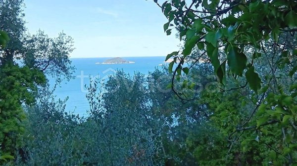 appartamento in vendita a Lerici in zona Tellaro