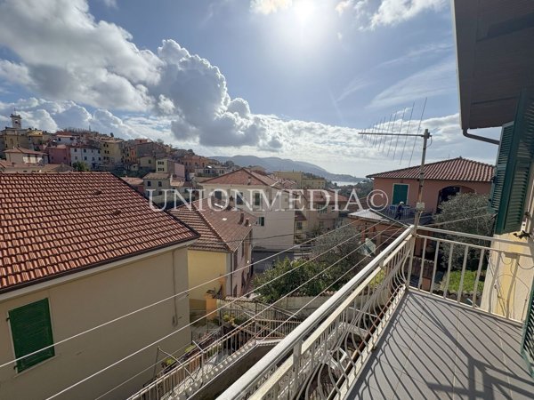 casa semindipendente in vendita a Lerici in zona San Terenzo