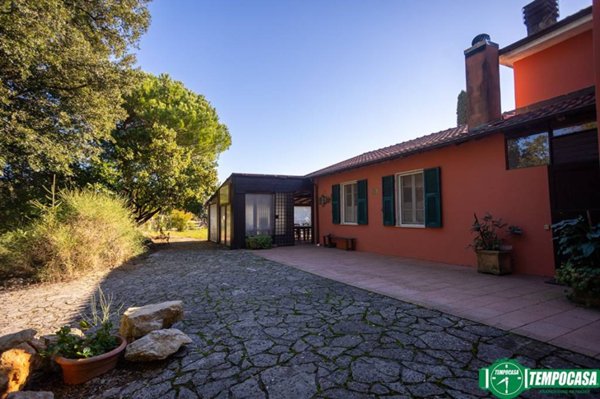 casa indipendente in vendita a Lerici in zona Pugliola