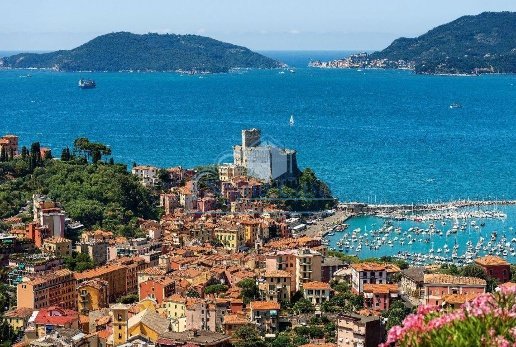 appartamento in vendita a Lerici in zona Pugliola