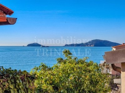appartamento in vendita a Lerici in zona Tellaro