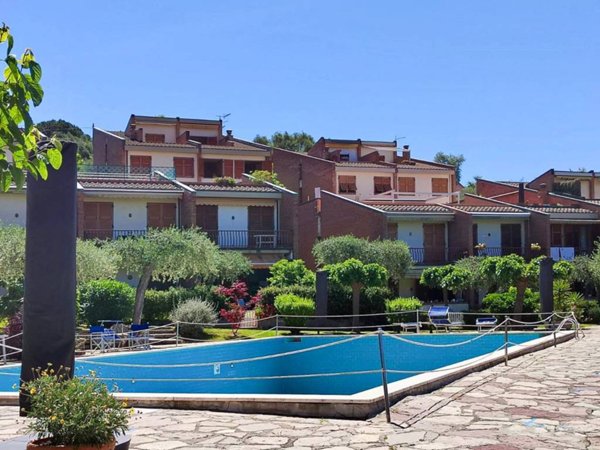 appartamento in vendita a Lerici in zona Pugliola