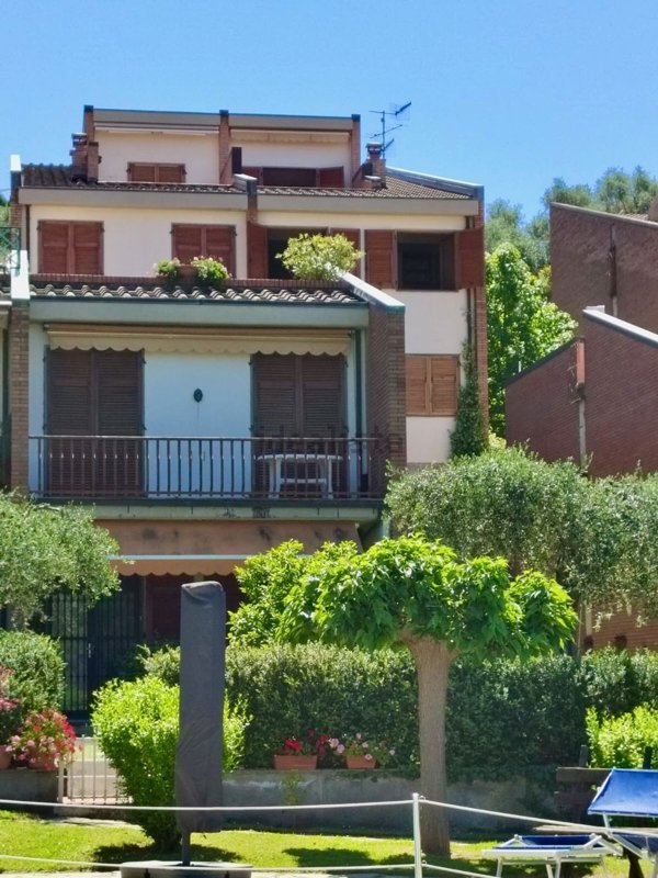 casa semindipendente in vendita a Lerici