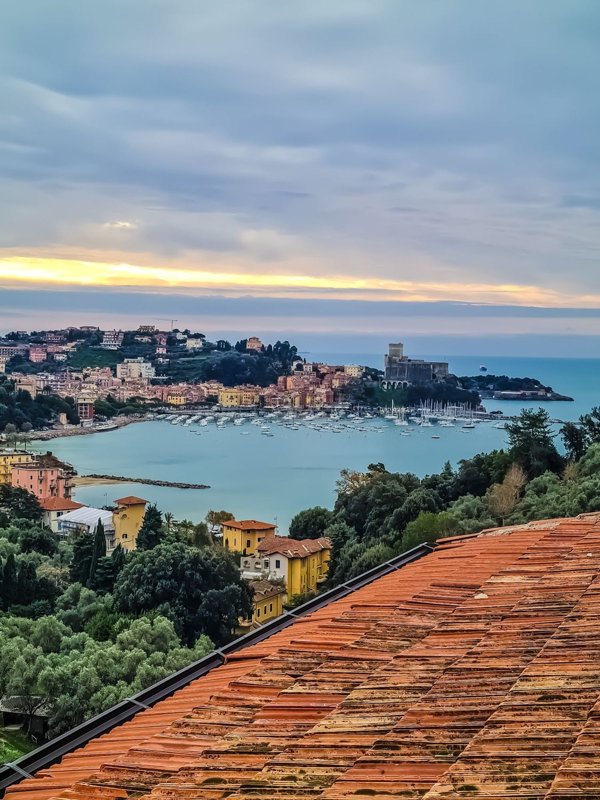 appartamento in vendita a Lerici in zona San Terenzo