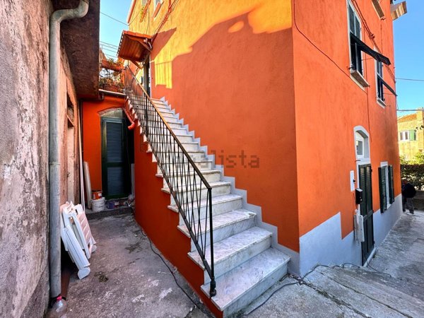appartamento in vendita a Lerici
