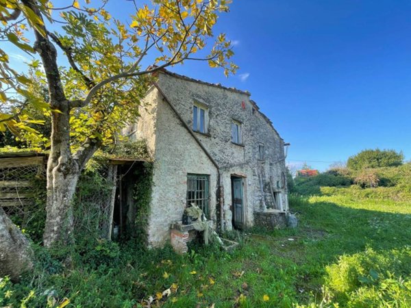 casale in vendita a Lerici in zona Pugliola