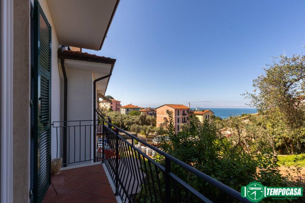 appartamento in vendita a Lerici in zona Tellaro