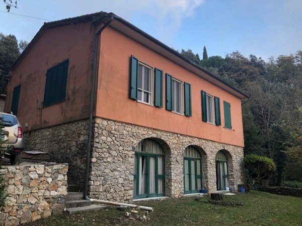 casa indipendente in vendita a Lerici in zona Pugliola