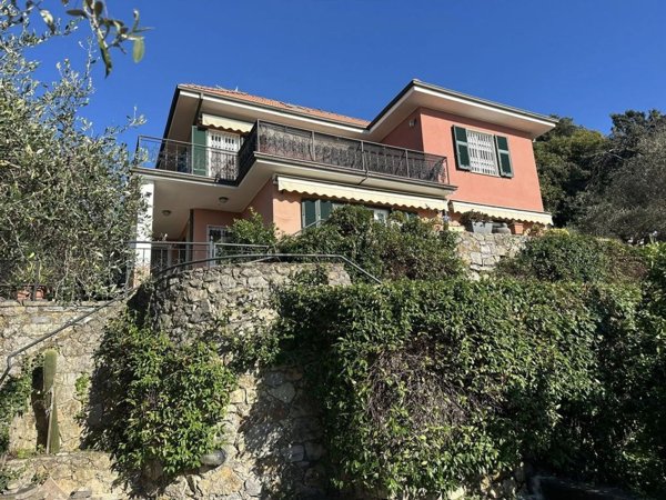 casa indipendente in vendita a Lerici
