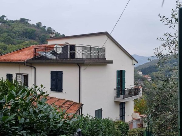 appartamento in vendita a Lerici in zona Pugliola