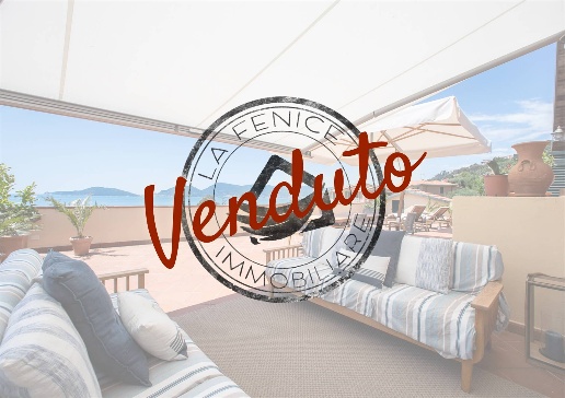 appartamento in vendita a Lerici in zona Tellaro