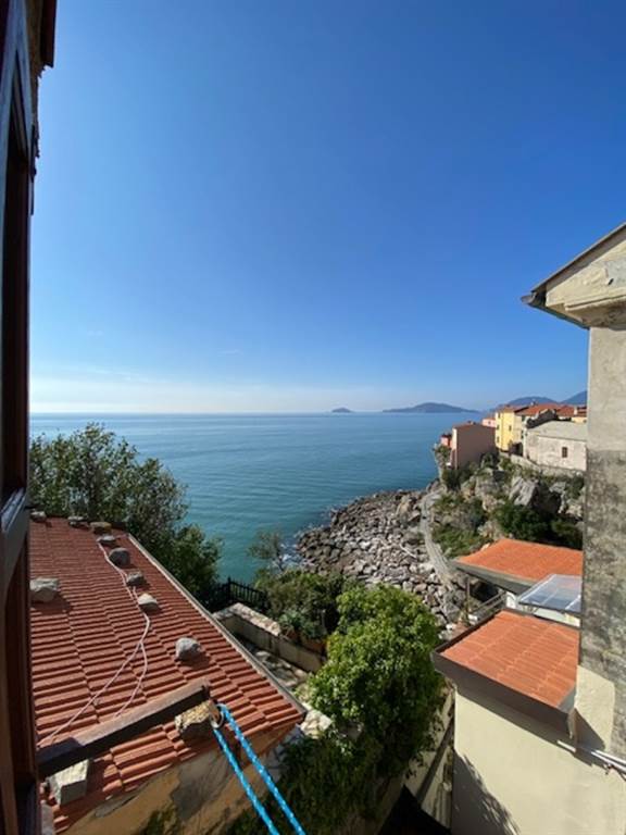 appartamento in vendita a Lerici in zona Tellaro