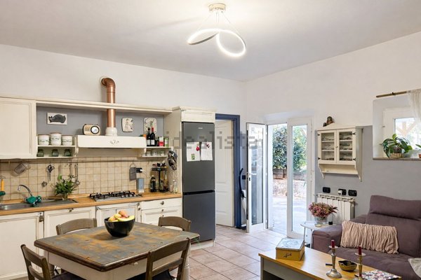 appartamento in vendita a Lerici in zona Tellaro