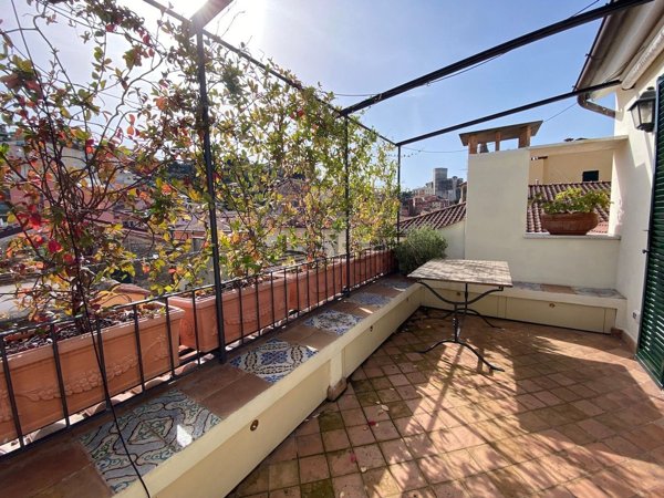 appartamento in vendita a Lerici