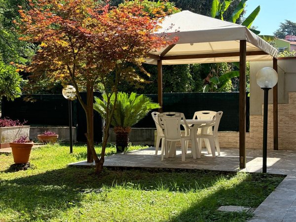 appartamento in vendita a Lerici in zona San Terenzo