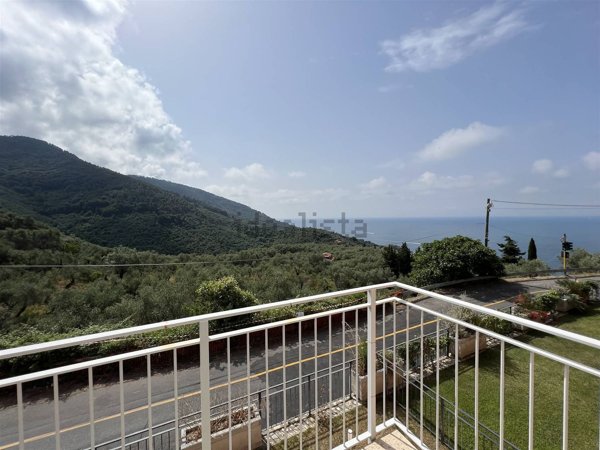 appartamento in vendita a Lerici