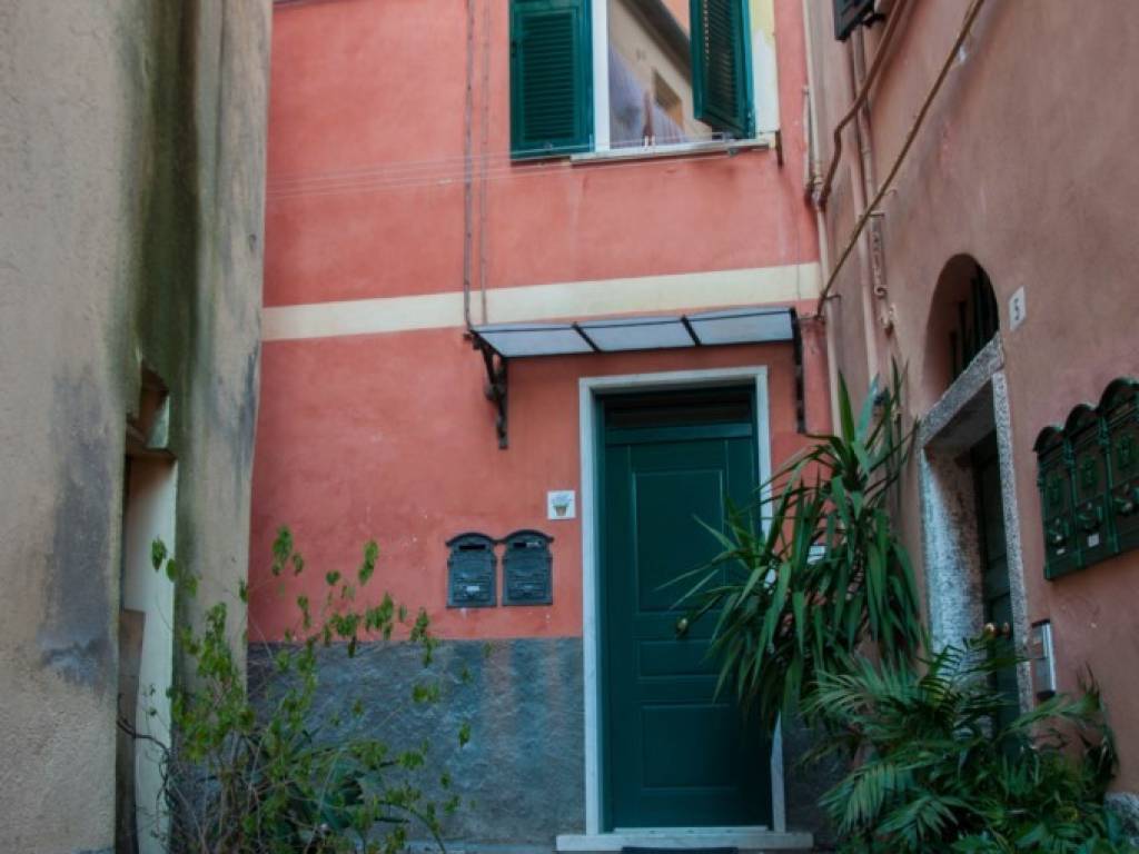 appartamento in vendita a Lerici in zona Pugliola