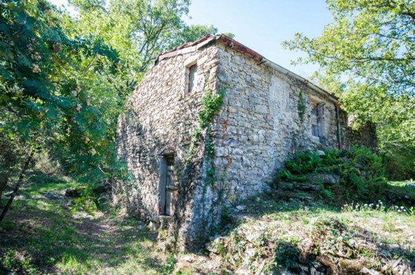 casale in vendita a Lerici