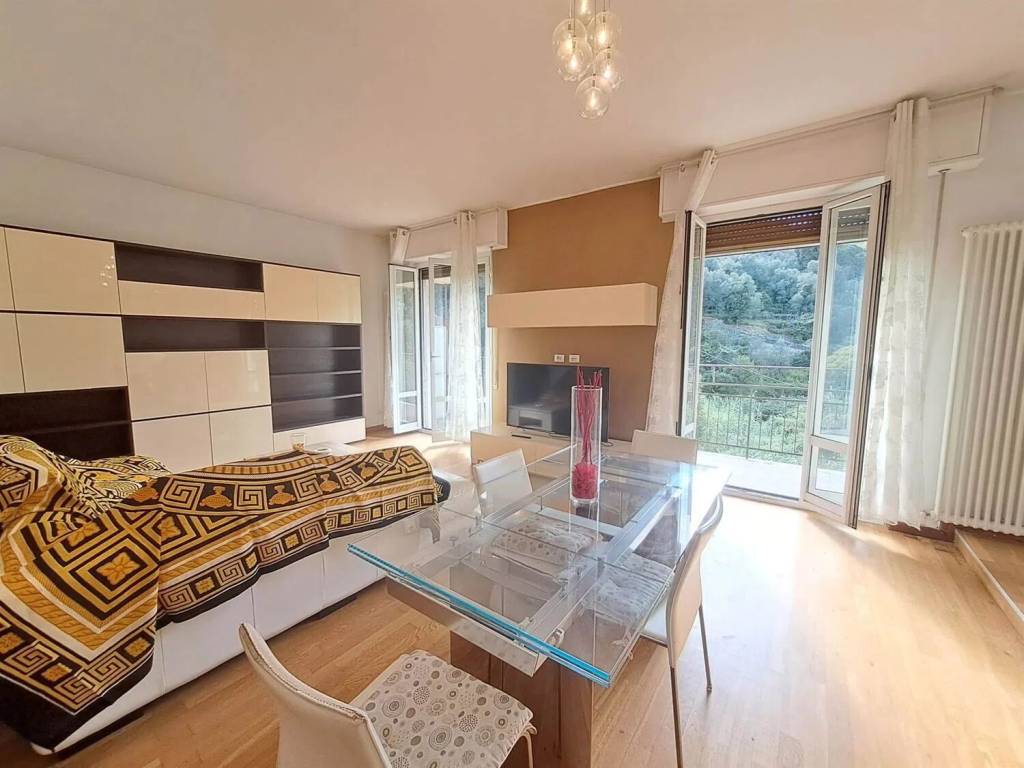 appartamento in vendita a Lerici in zona Pugliola