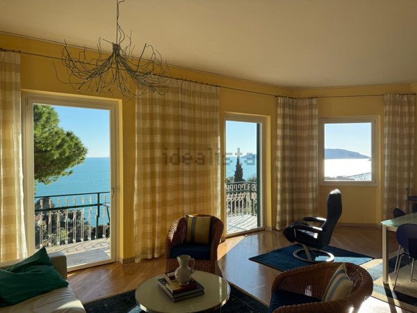 appartamento in vendita a Lerici