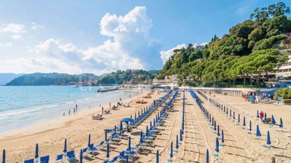 appartamento in vendita a Lerici