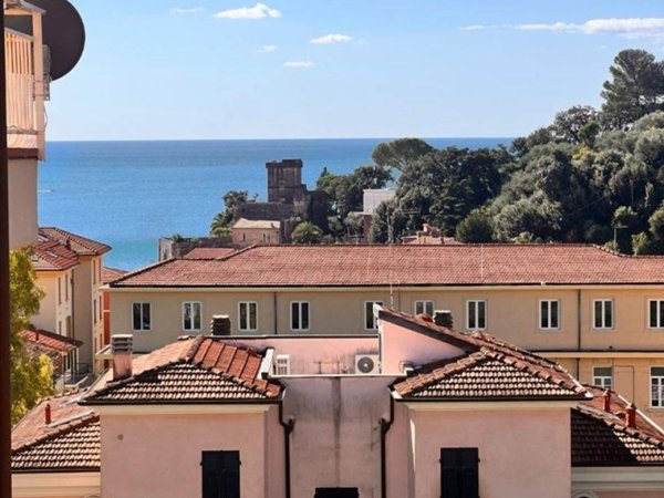 appartamento in vendita a Lerici in zona San Terenzo