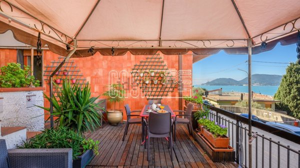 appartamento in vendita a Lerici