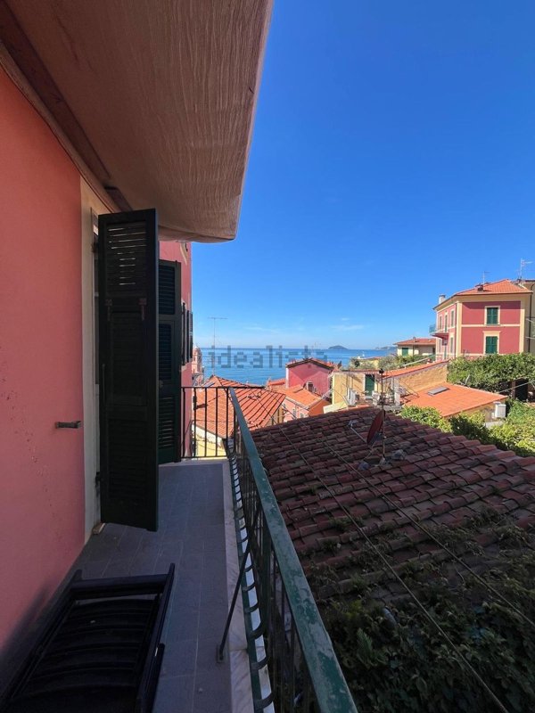 appartamento in vendita a Lerici in zona Tellaro