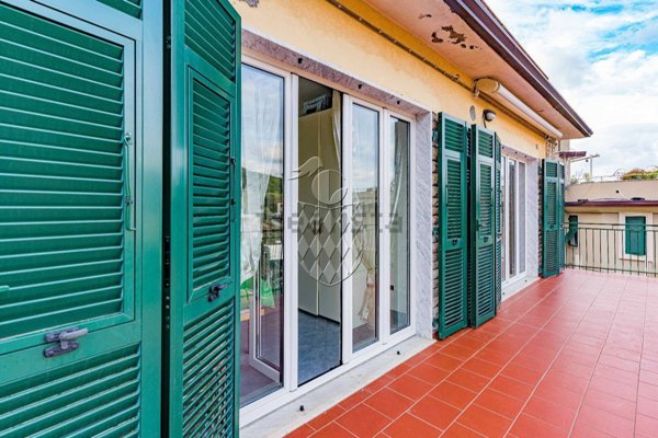 appartamento in vendita a Lerici
