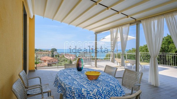 appartamento in vendita a Lerici in zona Tellaro