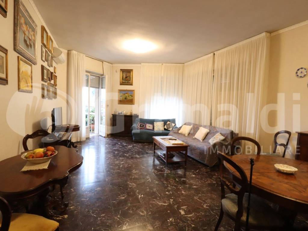 appartamento in vendita a Lerici in zona San Terenzo