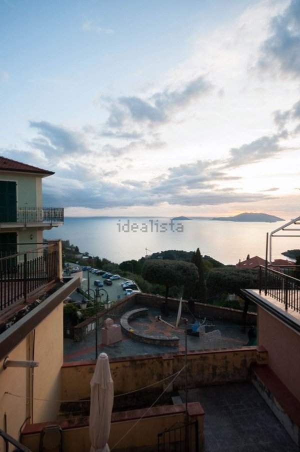 appartamento in vendita a Lerici in zona La Serra