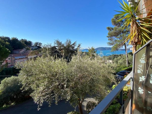 appartamento in vendita a Lerici in zona San Terenzo