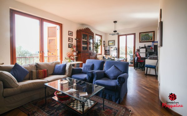 pentavano in vendita a Lerici in zona San Terenzo