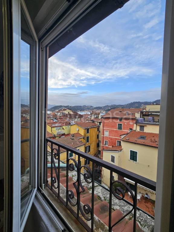 appartamento in vendita a Lerici