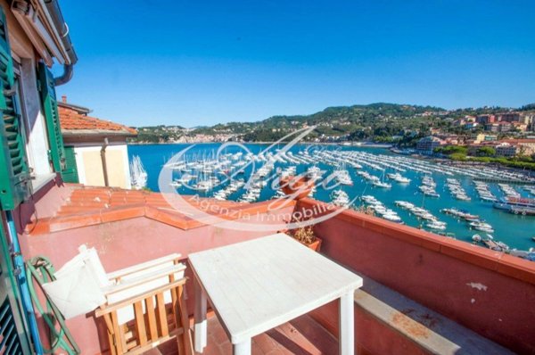 appartamento in vendita a Lerici