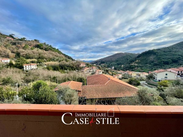 appartamento in vendita a Lerici in zona Pugliola