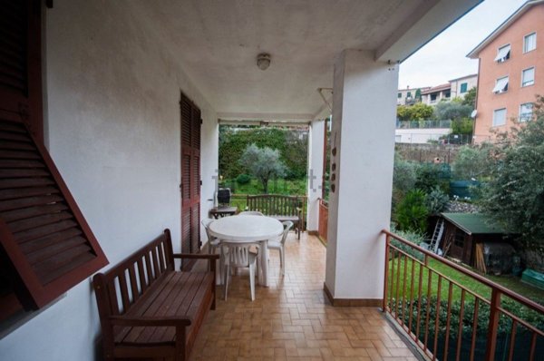 appartamento in vendita a Lerici in zona Pugliola