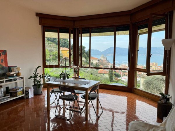 appartamento in vendita a Lerici in zona San Terenzo