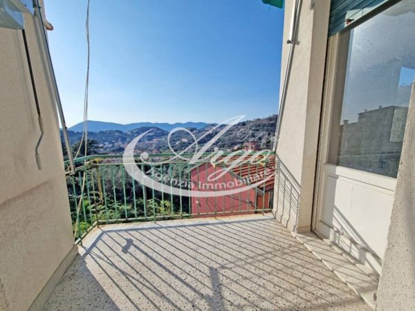 appartamento in vendita a Lerici in zona Pugliola