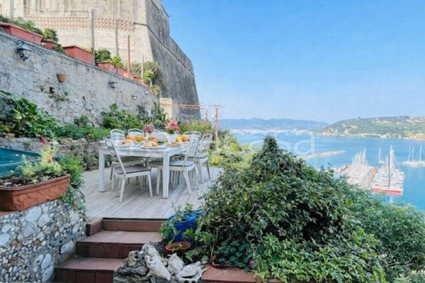 appartamento in vendita a Lerici in zona San Terenzo