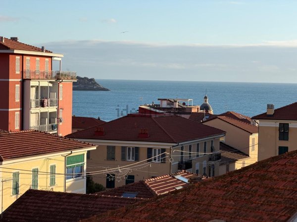 appartamento in vendita a Lerici in zona San Terenzo