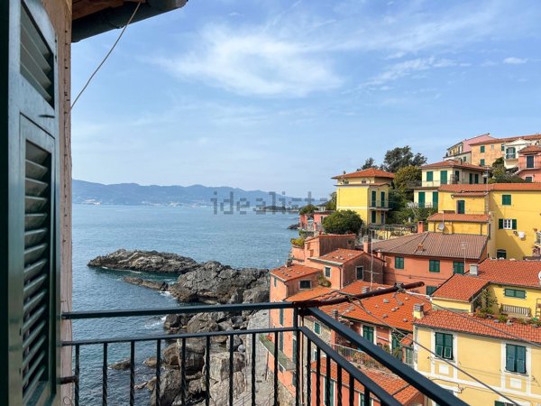 appartamento in vendita a Lerici in zona Tellaro